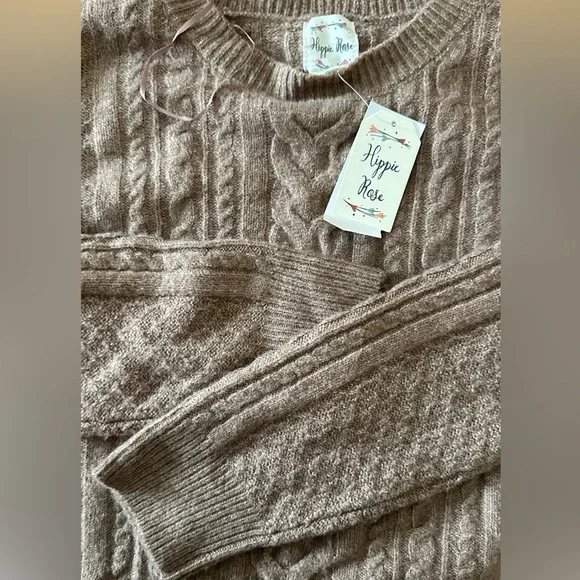 Macy’s Hippie Rose Cable Knit brown Sweater NWT - Picture 3 of 6